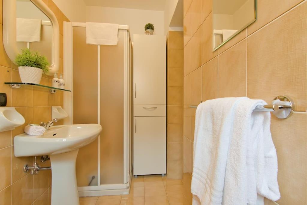 Aprica Alpine Loft Centralita E Park Free Extérieur photo
